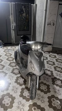 ماكس منغولي • مكاني • بابل