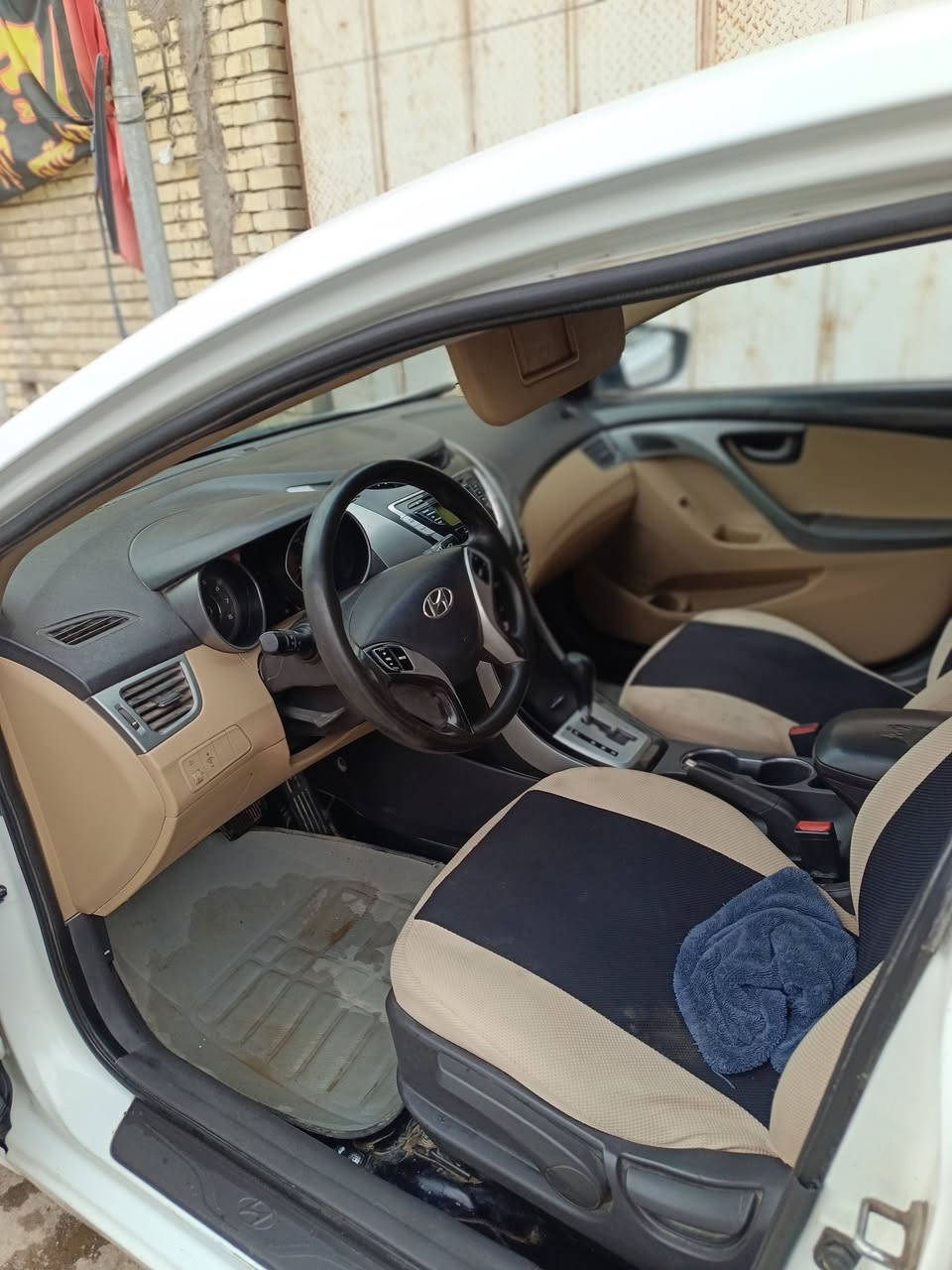 سلام عليكم النترا موديل 12 رقم بغداد دولي هزة جديدة تحويل مباشر محرك الفين دوش  كير صدر تبريد خير من اللة داخل بيجي سلايت روف تحكم استيرن مري كهرباء بيه جاملغ امامي ايسر صبغ وبارد خلفي بدون دواخل أبد بجم كبس لوك السعر 112 وبيه مجال للطيبين رقم الهاتف ***********
***********
العنوان بغداد خليجية
