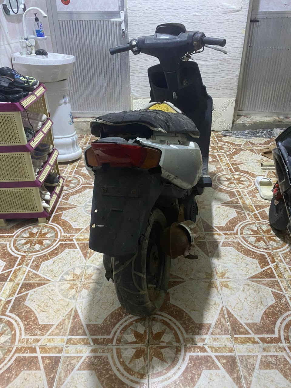 السلام عليكم دراجه للبيع
السعر 300 
رقمي ***********
