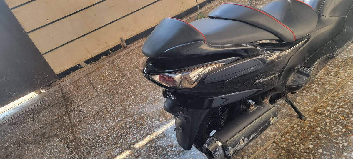 السلام عليكم فورزة صفر٩بصمة خابطة تشتغل نكرة باتري وتاير خلفي جديد حي  الجهاد واتساب ٩


**إذا كنت صاحب هذا الإعلان وتريد حذفه لأي سبب، رجاءا أرسل رسالة إلى الدعم الفني**