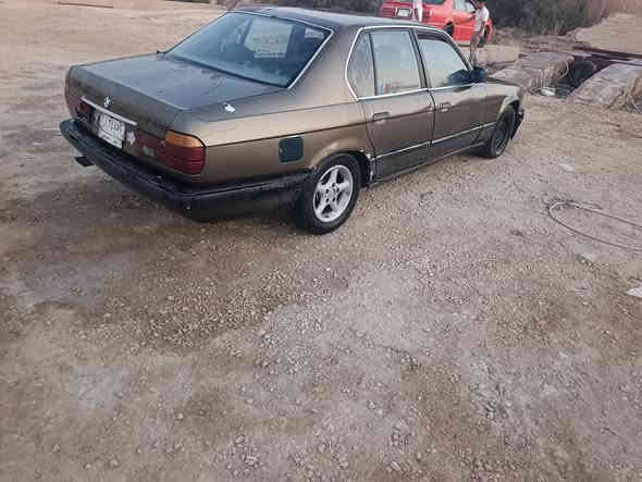 بي إم ٧٣٠ موديل ٩١ رقم نجف
مكينه حداديه تخم تاير جدد
السعر ١٦ مكان السياره الدوانيه
اي استفسار ***********
