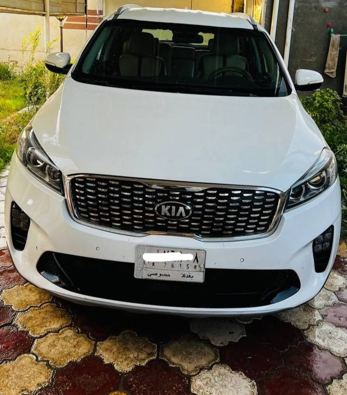 سورنتو 2016 
  
بصمة تشغيل + بصمة ابواب 
مكينه 6 سلندر 
حساسات خلفيه + حساسات امامية 
السياره نص فول خليجي 
جنطة كهربائية

7 راكب 
وبعد بيها هواي مواصفات

بيها صبغ مكانات وضربات 
للأستفسار  الأتصال ع الرقم 

***********

السعر 150 مع المجال ( قليل )
