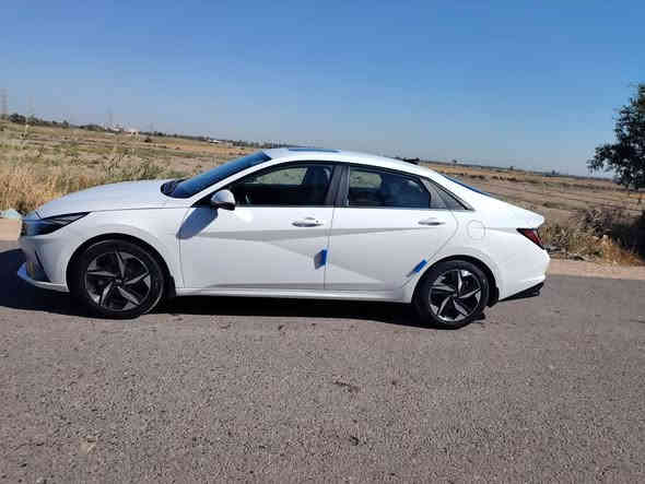 السلام عليكم 
النتره  2023 خليجي  ماشيه54 k
كفاله عامه 
كير At 
محرك كير كفاله
فول مواصفات
محرك 2000
فتحه 
بصمه
شاشه كامره دواره
حساس امامي خلفي 
تحكم ستيرن 
بصمة ابواب بصمة جنطه 
تشغيل عن بعد
صندق ذكي
اشاير بل مري
الاستفسار اتصل رقم  ***********
***********
