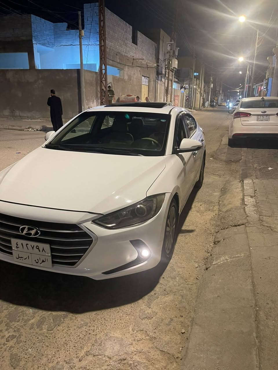 سلام عليكم لنتره مديل 17 خليجي مكينه 2000 سياره كفاله عامه بيهاا باردات صغار كلش كلش رقم اربيل تحويل وكاله سعر 138 عنواني بصره  رقم الهاتف ***********

