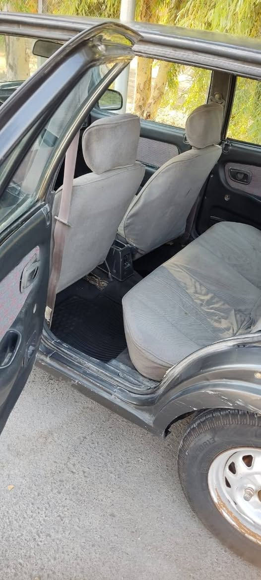 سياره اكسنت البيع مكان كربلاء
سياره جاهزه بس تبريد عاطل سنويه صقطه غرامات ولا ربع مطلوبه
رعيه جيرانه  شراي ينتصل مراسله ماجوب الن مفارغ ***********هاذه رقمي السعر 19 وبيه مجال بصيط
