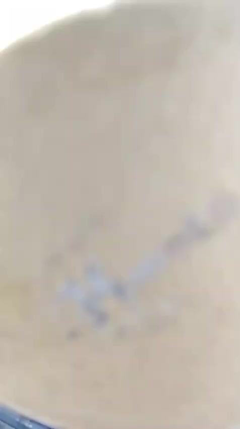 للبيع حاويه مكلف بالنشر سعر550وبيها مجال نجف حي الانصار اتصل عله راعيها ***********
