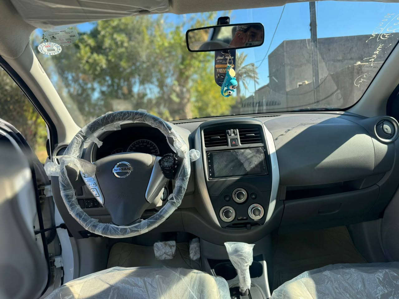 سلام عليكم مكلف بل نشر نيسان موديل2025ماشيه ١٥ الف مكفوله كفاله عامه السعر ١٢٦ وبيه مجال قليل العنوان نجف كوفه الاستفسار ***********
