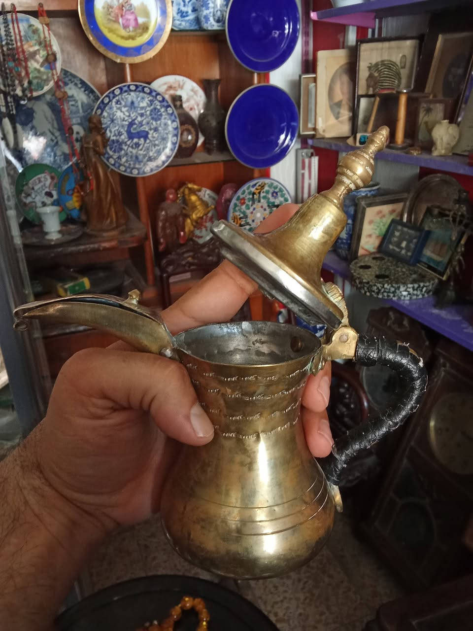 دلة سورية. صنع مختومة تسليم بغداد.لا يوجد توصيل.


**إذا كنت صاحب هذا الإعلان وتريد حذفه لأي سبب، رجاءا أرسل رسالة إلى الدعم الفني**