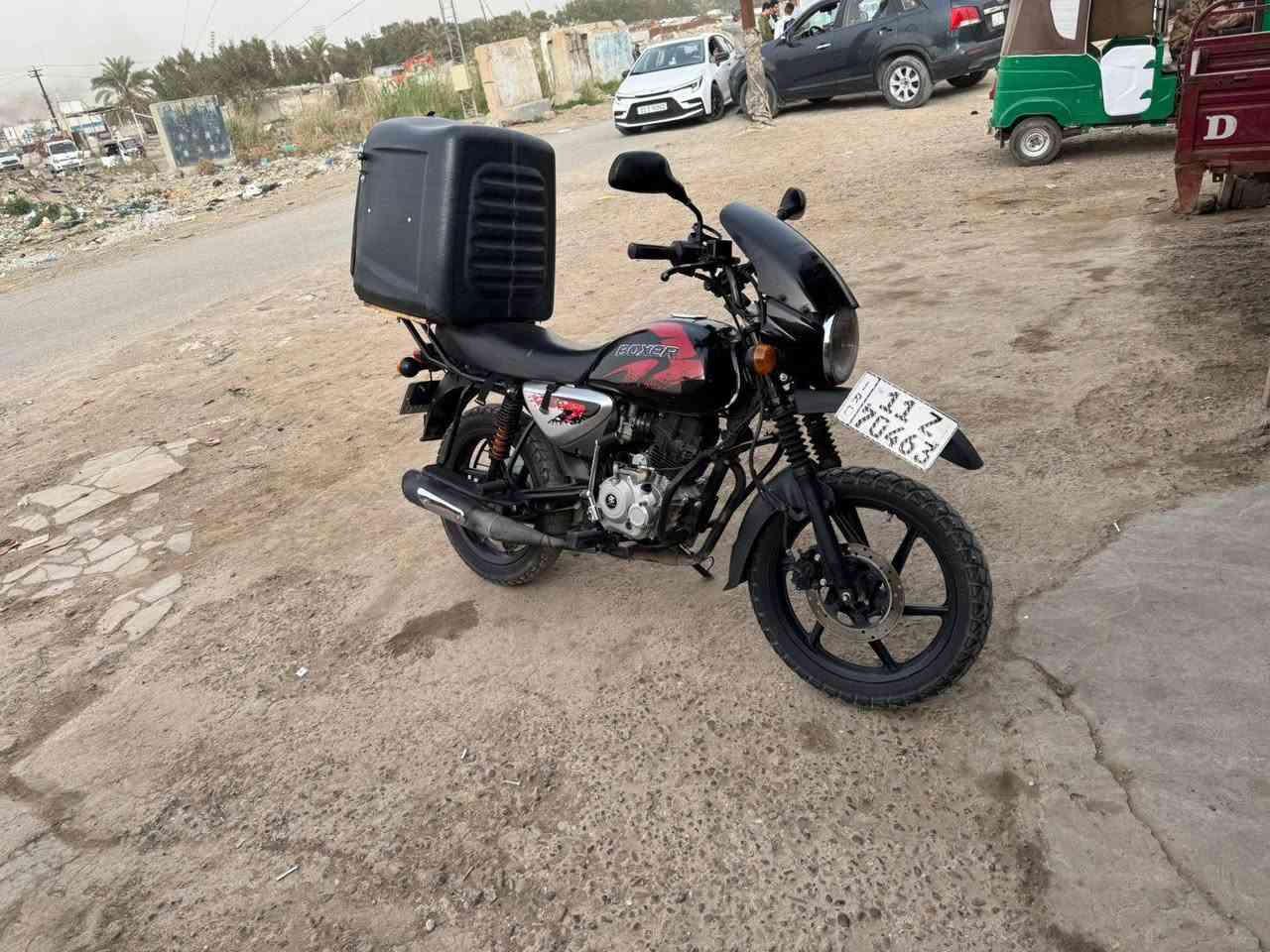 السلام عليكم بوكسر موديل 23 
نضافه احله من الصور دراجه نضافه فول مرقمه رقم انكليزي السعر مليونين و تلثميه  وبيهه مجال شي قليل تحويل ثاني يوم العنوان بغداد الغزاليه للاستفسار على الرقم،، 

*********** واتساب
