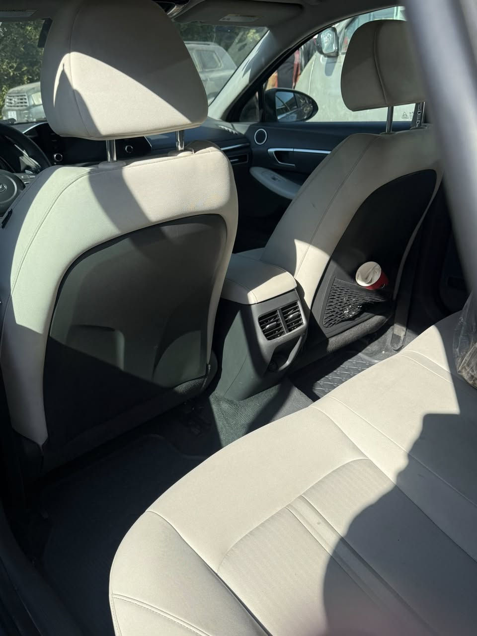 سوناتا هايبرد للبيع
hybrid blue 2023

محركها يكون 2000 وارد امريكي  

فىة البلو رقم بغداد الجديد باسمي

كاميرا  / بصمة / تبريد قطعتين / سايد بريك دكمة

اشاير بالمري / بصمة ابواب / كير دكم 

تحكم ستيرن  شفتات / نقطة عمياء / رادار /  تحديد مسار 

حادث بسيط  الدعامية نفسها الامامية والخلفية وحافة البنيد معدل بارد 

لون سمنتي السياردة جديدة بمعنى الكلمة 
ماشية  24 ميل

السعر 193$ ورقة 
مكاني بغداد جسر ديالى 
للتواصل ***********
