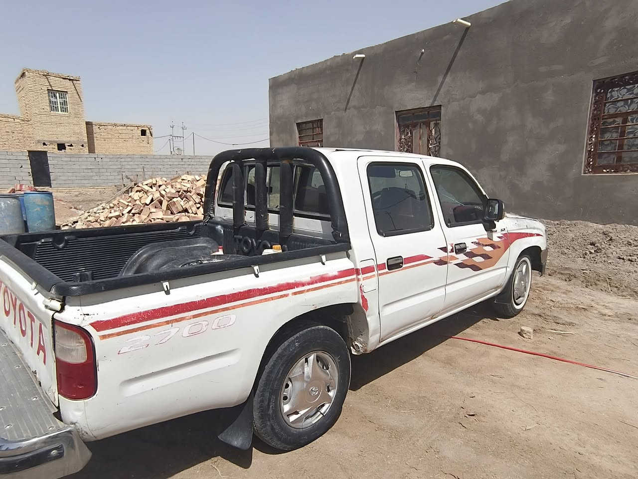 سياره موديل 98 اللبيع سنويه جديده التوصل هناه ***********
