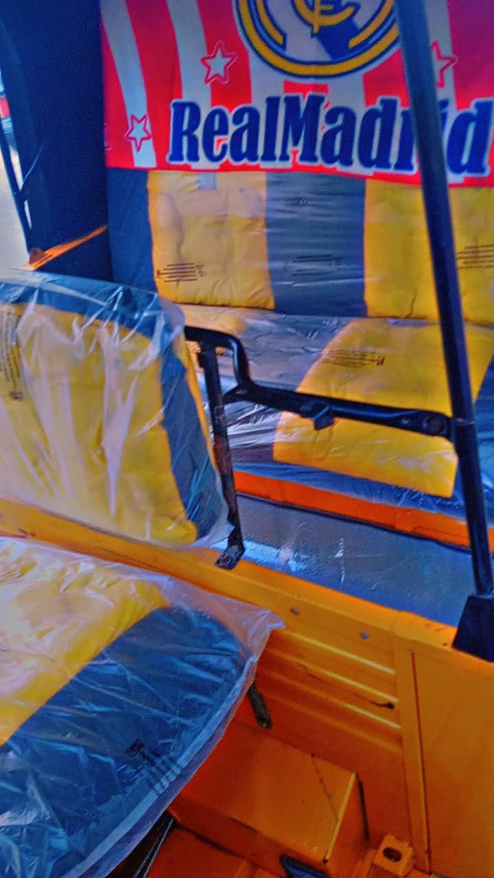 السلام عليكم بياجو موديل 21 أوراق اصولي التك تك كامله مكمله كلشي مناقصهه كهربائية دوشمه تايران جديد لا تنقيص ولا تبخير المكينه تخبل التك تك مال جناي كبل لشغل
السعر 2.900 بيها مجال تصال ***********. مكاني بغداد حي النصر.
