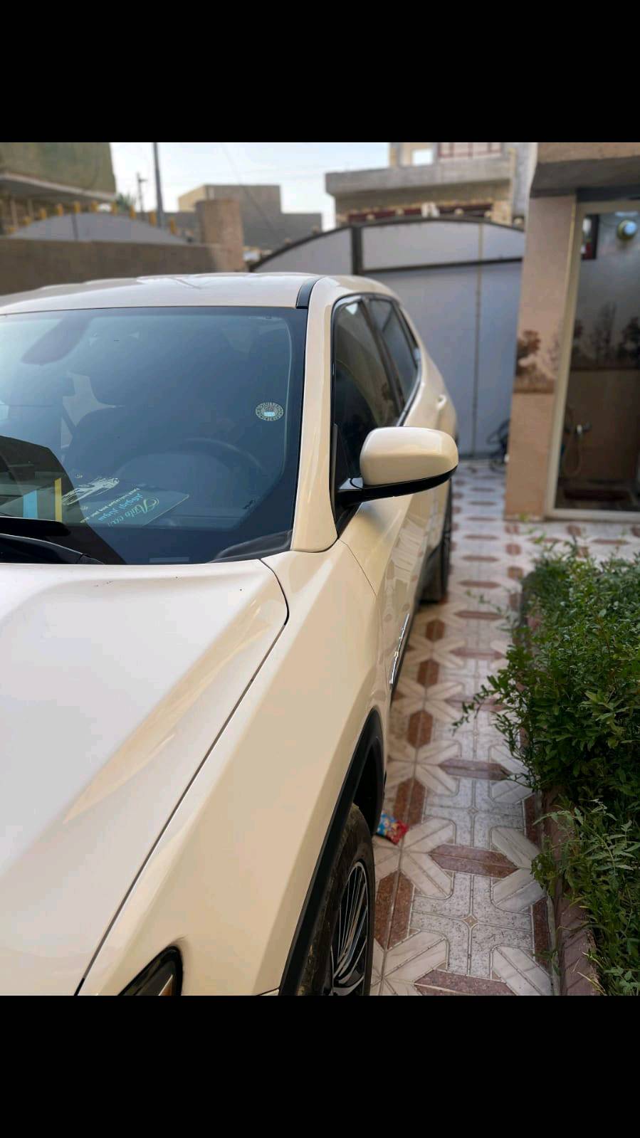 يالله جيب كمبارس 2021 بلاش ماكو هيج سعر
مكينه 2400 المرغوب بدون تيربو 
لايت زنون 
كشافات 
داخل  اسود وجداً جديد الداخل 
سايد بريك دكمه + اوتو ويا الاحزام 
شاشه كبيره 
كامره دواره 
منافذ يوس بي 
لد داخلي متعدد الاوان 
فول تحكم استرين 
تخم تاير جديد 
منظومه احتراق كلشي بيها جديد 
حادث السياره رصه خفيفه في الجنطه 
السعر ١٢٥وماكو هيج سعر بهيج نظافه 
مكاني بابل الحله 
لون  ابيض بلادي 
مواصفات 
بصمه تشغيل 
بصمه تشغيل عن بعد  
تحكم ستيرن 
حساسات خلفيه 
سستم مضخم امريكي بلادي 
تخم تاير جديد هستوني مبدله 
وبعد بيه هواي مواصفات 
رقمه اربيل بسمي تريد وكاله تريد مداور موجود 
السعر 125وبلعافيه عل ياخذه سياره شعرايه ماعايزه
 ***********