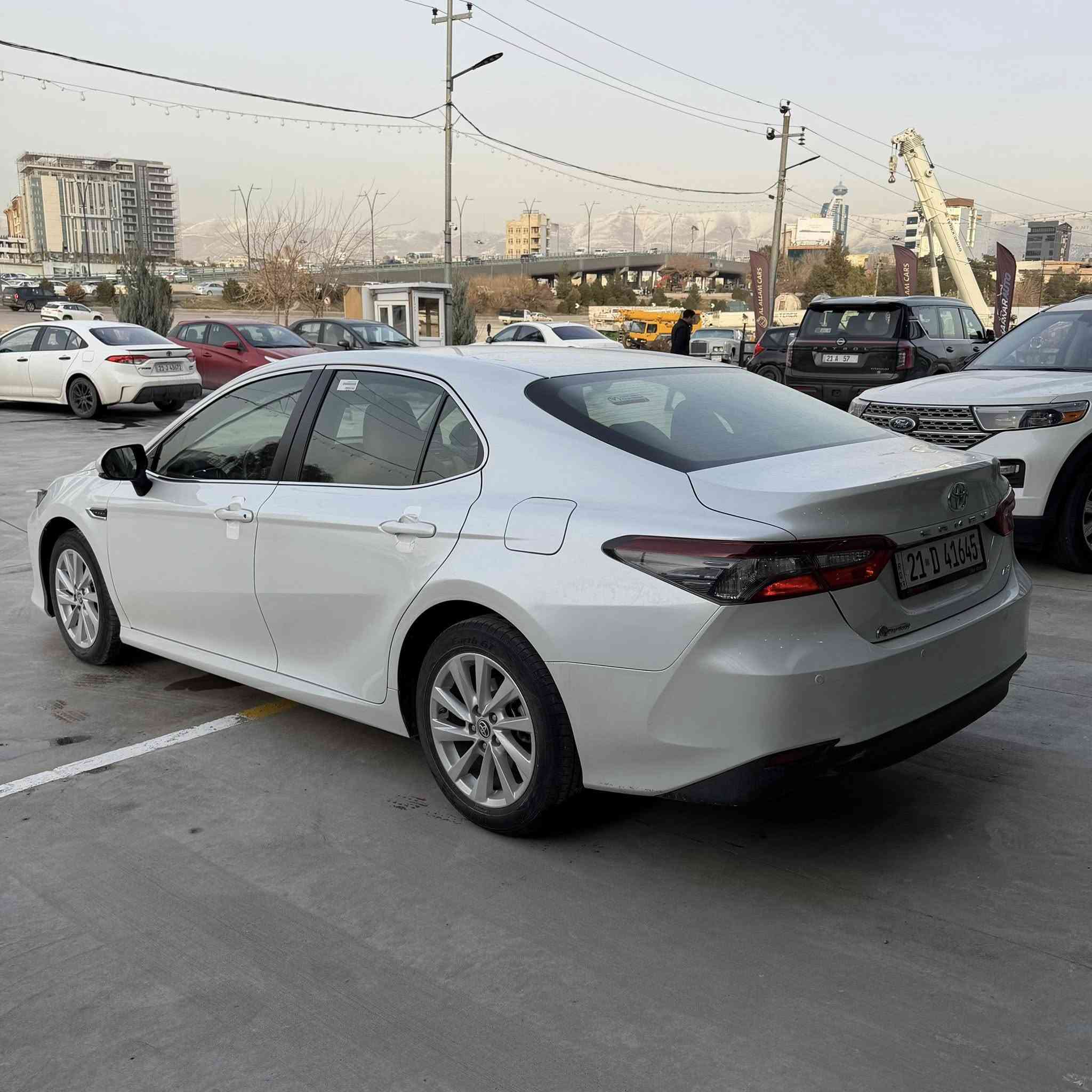 Toyota Camry LE
مودیل : ٢٠٢٤ 
عدد الأميال : ٤٩،٠٠٠ كم
ضرر : بدون صبغ ، بدون بارد 
سلندر : ٤ سلندر
محرک : ٢.٥
اللون : ابیض صدفي
سعر : ٢٤٧ ورقة و مجال
خليجي ضمان شركة جيهان - رقم سليمانية - رقم و سنوية جديدة لجد ٢٠٢٩ - دعامية لدعامية مكفول - صورة سونار موجودة
شاشة بلادية - حساسات خلفية - بريك بصمة - اوتو هولد - تبريد لمس - تبريد مركزي - تحكم ستيرن - ٦ ايرباك - مرآة اشارة و كهرباء - تحديد سرعة

رقم الهاتف : *********** 

---------------

Toyota Camry LE
مۆدێل : ٢٠٢٤
ماوەی ڕۆیشتن : ٤٩،٠٠٠ كم
بۆیاغ : بێ بۆیاغ ، بێ سارد 
پستۆن : ٤ پستۆن
بزوێنەر : ٢.٥
ڕەنگ : سپی سەدەفی
نرخ : ٢٤٧ گەڵا و مەجال 
خەلیجی زەمانی کۆمپانیای جیهان - ڕەقەم سلێمانی - ڕەقەم و سەنەوی تازە تا ٢٠٢٩ - دەعامی بۆ دەعامی بە شەرت - وێنەی سۆنەرم داناوە
شاشەی بیلادی - حاسەی دواوە - برێک بەصمە - ئەوتۆ هۆڵد - تەبرید لەمس - تەبرید مەرکەزی - سوکان ڤۆلیۆم - ٦ ئێرباگ - ئاوێنە ئیشارەت و کارەبایی - دیاریکردنی خێرایی 

ژمارە مۆبایل : ***********
