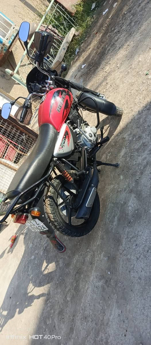 السلام عليكم بوكسر جبلي موديل 23مرقم بغداد نكليزي هزه جديده الدراجه مبدل لاستيك ولف ومكفوله من التجفيت كامله عله اخر حبايه مكاني بغداد سبع البور السعر 2350وبيها مجال
***********
