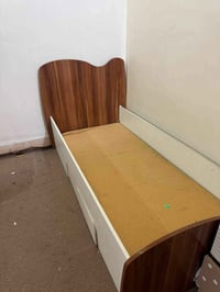سرير • جديدة • النجف