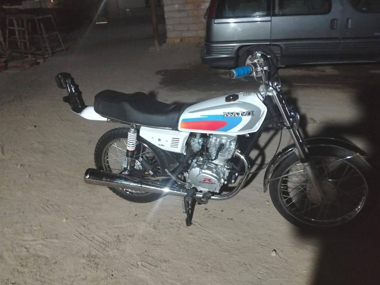 سلام عليكم. دراجه رابيدو الاصلي دراجه برغي بيه ما مفتوحه حته تفيلس ما فيلس دراجه كارتون تعمير كله 25 الدراجه احلى من الصوره تعال وشوف بعينك الدراجه كلك كلك كلك مكفول من السرقه ناصريه مركز السعر 575 وبيه مجال كلش قليل لشراي. مو شراي لا تجي *********** بيه وتساب
