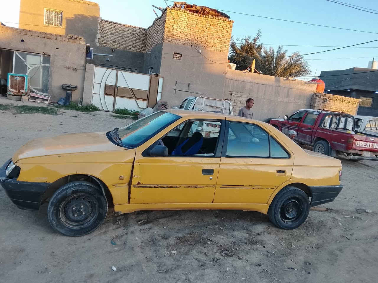 بيجو روى 2009 رقم نجف 
محرك يدخن كهربائيات كير بحاله جيده 
شراي قيم وخذها بما يرضي الله  
مكاني الديوانية ال بدير 
***********
