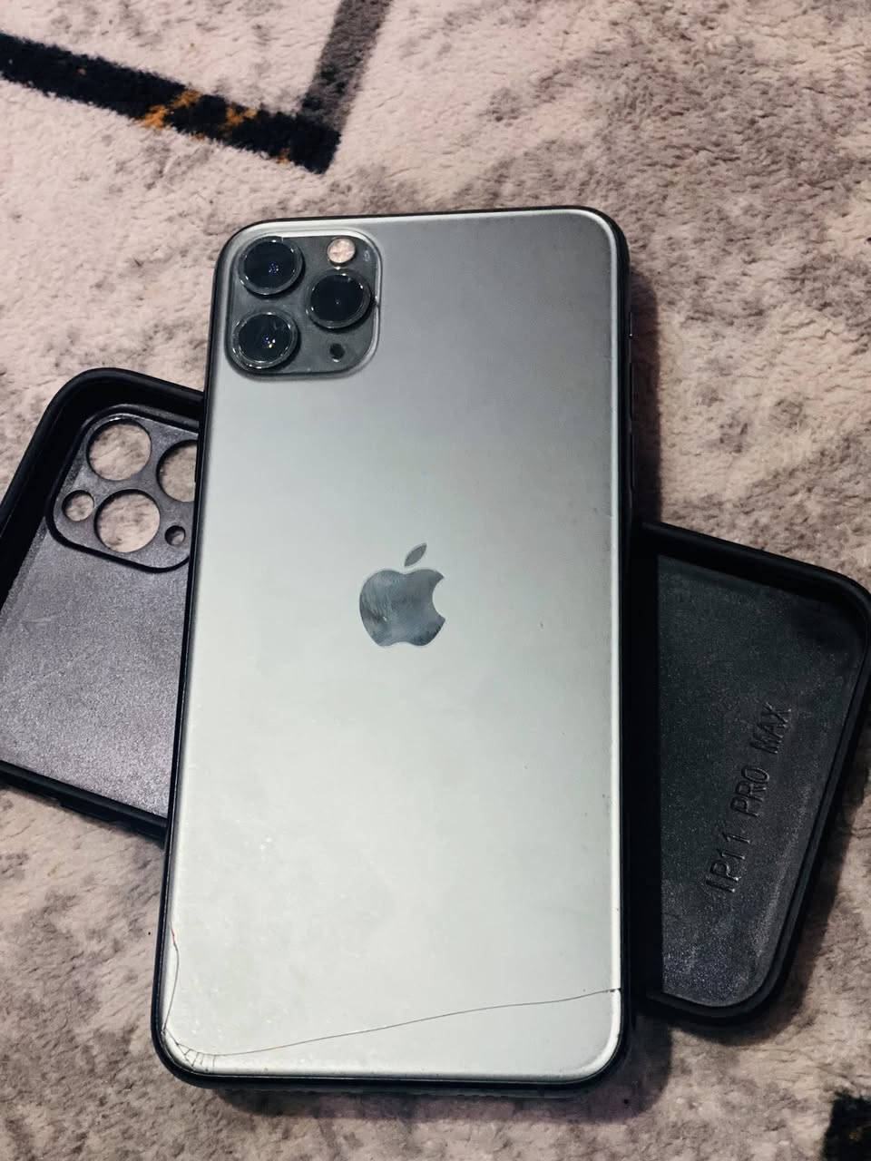 السعر  325🔥وبي مجال
مكفول وتر بروف 
11pro max
ذ256
بطاريه 79
نضافة ١٠٠٪؜١٠٠
ملحقاته كامله كارتونه وكيبل 
فقط بي سواد موضح بلصوره وعل فحص مامأثر شرط الفحص 
مكاني نجف


**إذا كنت صاحب هذا الإعلان وتريد حذفه لأي سبب، رجاءا أرسل رسالة إلى الدعم الفني**