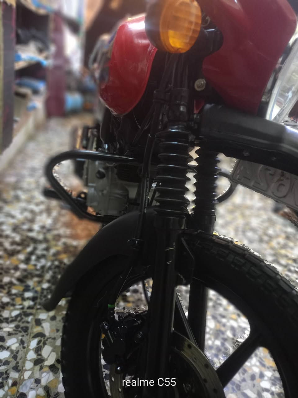 السلام عليكم دراجة بوكسر موديل 2023دخول 2024امرقم بغداد هزة جديدة قبل 15يوم رقم جديد تحويل ثانيوم دراجة خير من الله تجي وتشوف ابعينك اشتخدام شخصي مو دليفري مكينة كير كفالة من البرغي للبرغي تايرات جدد ابلادية الدراجة جيب فيتر وتعال افحص مابيهة برغي نقص مكاني بغداد الشراي يخابر ويدلل السعر مليونين 2600وبيهة مجال لطيبين وكلشي اكو بل سوك رقمي ***********ما ممتواجد فيس اتصال او  وتساب فقط
