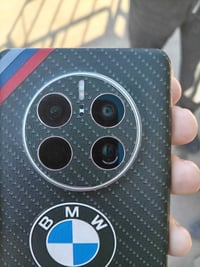 هواوي ميت خمسين برو • خط واحد • ظهر مكسور