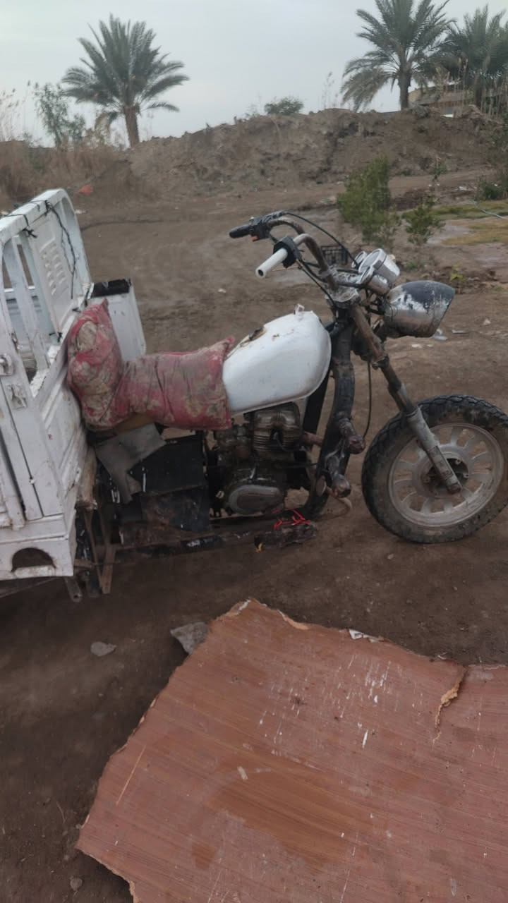 سعر ٣٠٠ ملحومه جوه ركبه بس مو الركبه نفسه  مكاني بابل جبله رقم ***********
