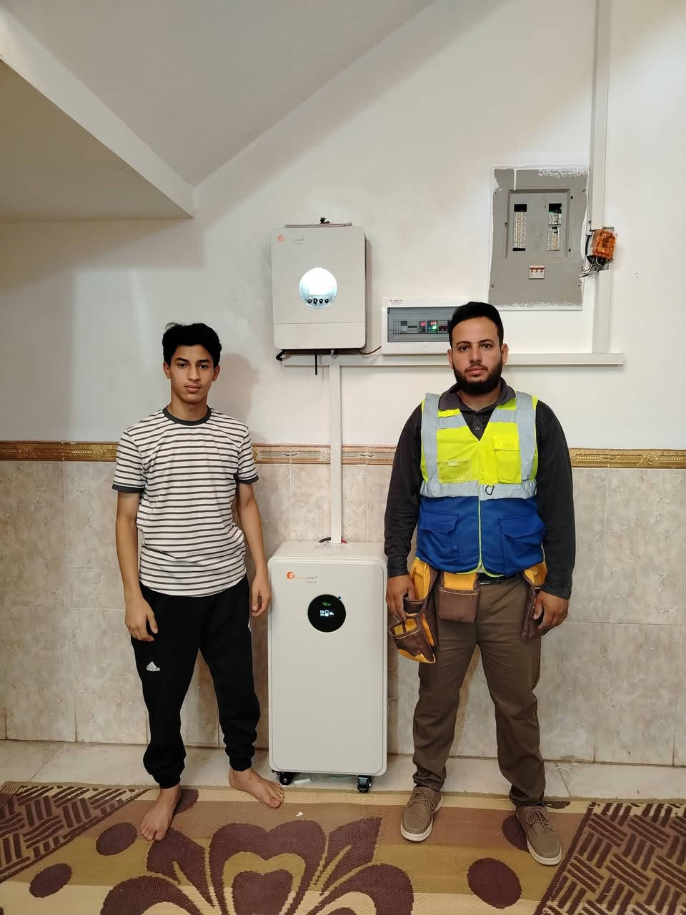 ✨ إنجاز جديد من شركة الحجاب للطاقة الشمسية ✨
بحمد الله تم نصب 5 منظومات طاقة شمسية في مناطق مختلفة:

📍 محمد احمد سلطان - شكرآ
📍 احمد ابراهيم احمد – شكرآ
📍 اسامه محمد عبدالله – اصبخة
📍 فلاح عبدالله احمد.  –  شكرآ
📍الدكتور فيصل العكيدات– الشرقاط التل

تتراوح القدرات من ٣٠ امبير الى ١٥ امبير

انفيرتر فلستي 6- 8 - 12 كيلواط
البطارية فلستي 15 -  17 كيلواط
الواح جينكو 

🔥 لماذا شركة الحجاب للطاقة الشمسية؟

✅ مواد ومعدات من مناشئ عالمية موثوقة
✅ جودة عالية واعتمادية طويلة الأمد
✅ أسعار منافسة تناسب الجميع
✅ تركيب احترافي وخبرة في التنفيذ
✅ ضمان حقيقي وخدمة ما بعد البيع

📍 العنوان: الشرقاط – أسديرة الفياض
*********** 

🌞 شركة الحجاب للطاقة الشمسية... ثقة وجودة تدوم. ⚡️
