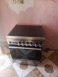 طباخ • نضيف • شغال