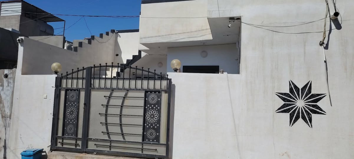 رقم اعلان۱۰۸۱
نوع عقار رقم زراعي
دارللبيع۱۰۰متر مربع كركوك بنجاعلي قريب جامع بلال حشبي بيت كلش نظيف شارع تبليط
يتكون غرفة نوم  
استقبال
مطبخ
صحیات
درج خارجي
سعر ٣٢ملوین بی مجال
للاستفسار
۰۷٥۰۳٦۳۹۲٥۸واتساب
۰۷۷۰۱۳۳۰٤٥٥فايبر
عقارات نيشتما في كركوك
