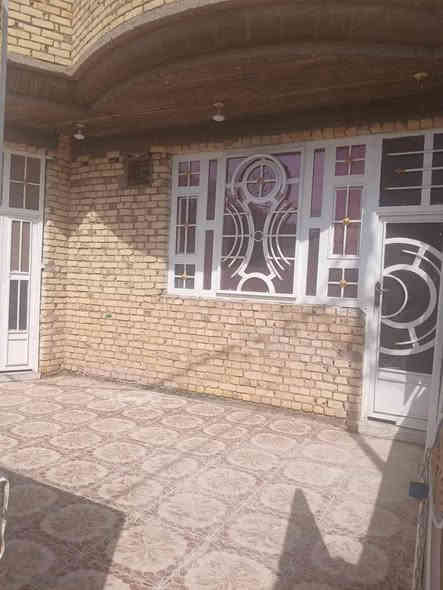 دار للبيع الكوت الجديدة شارع البترومين بناء حديث زراعي سند 25 داخل تطويب وخدمات  200م 
السعر 70 وبيه مجال الاتصال على الرقم الموجود 
***********
