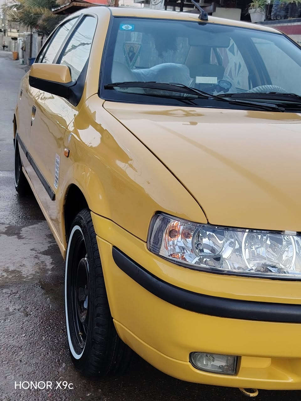 سمند 2011 سياره خير من الله كير محرك اليوم شديتلهه تخم تايىر وياله جدد هورن بوش شاشه جديده سيبايه موجوده يعني جاهزه من كل شي كبل للشارع تبريد ثلج السياره باسمي السعر 45 اومراوس بتكتك ***********
