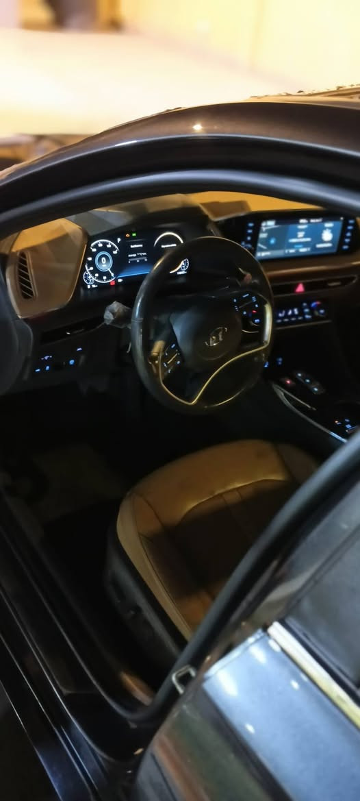 سوناتا مديل 2021 فول مواصفات لمتد للاخير مدكر وبنيد ونفسهن راجعات بدون تبديل معوقين السعر 160 مجال قليل مراوس جارجر اوباما اراوس العنوان البصرة الجبيله شارع السايلو *********** البصرة, العراق
