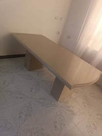 مرمر طبيعي • كوارتز • ٨ نفرات
