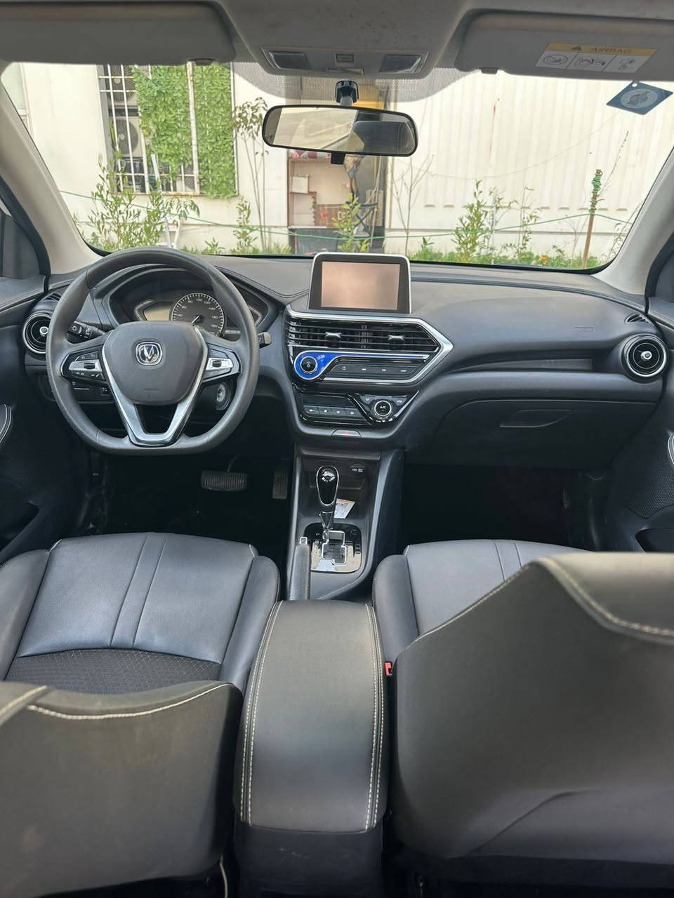 *********** شان جان التي سفن سعر ١٠٥ 
السياره بسمايا ماشيه ١٧ الف 
بعدها على ظمان الشركه
