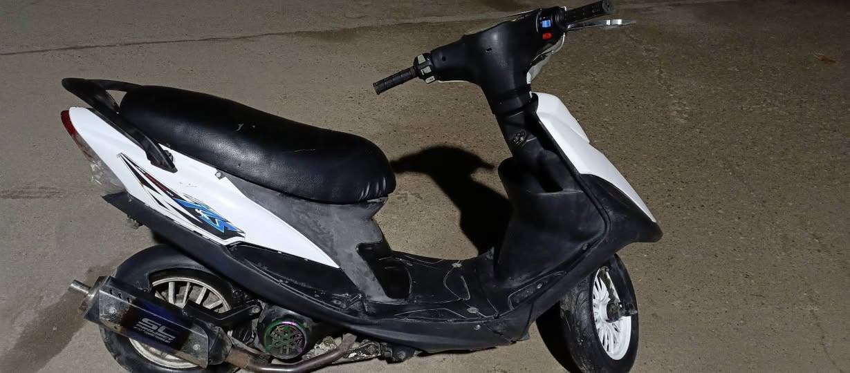 ماكس عدله موديل 2005 بوشه55 دراجة شلعة ومعدل كهربائياتها كلها شغاله سعر 550 بيها مجال الشراي يجي خاص
***********
