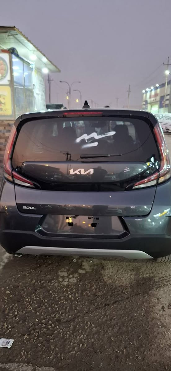 السلام عليكم كيا صول دخول جديد بدون حادث السيارة لك مديل 2025 تحكم قيادة ذاتية كامرات رادارات شرط برغي ممفوح بيها شخط ممشخوطة افحص وين ميعجبك للتواصل ***********
