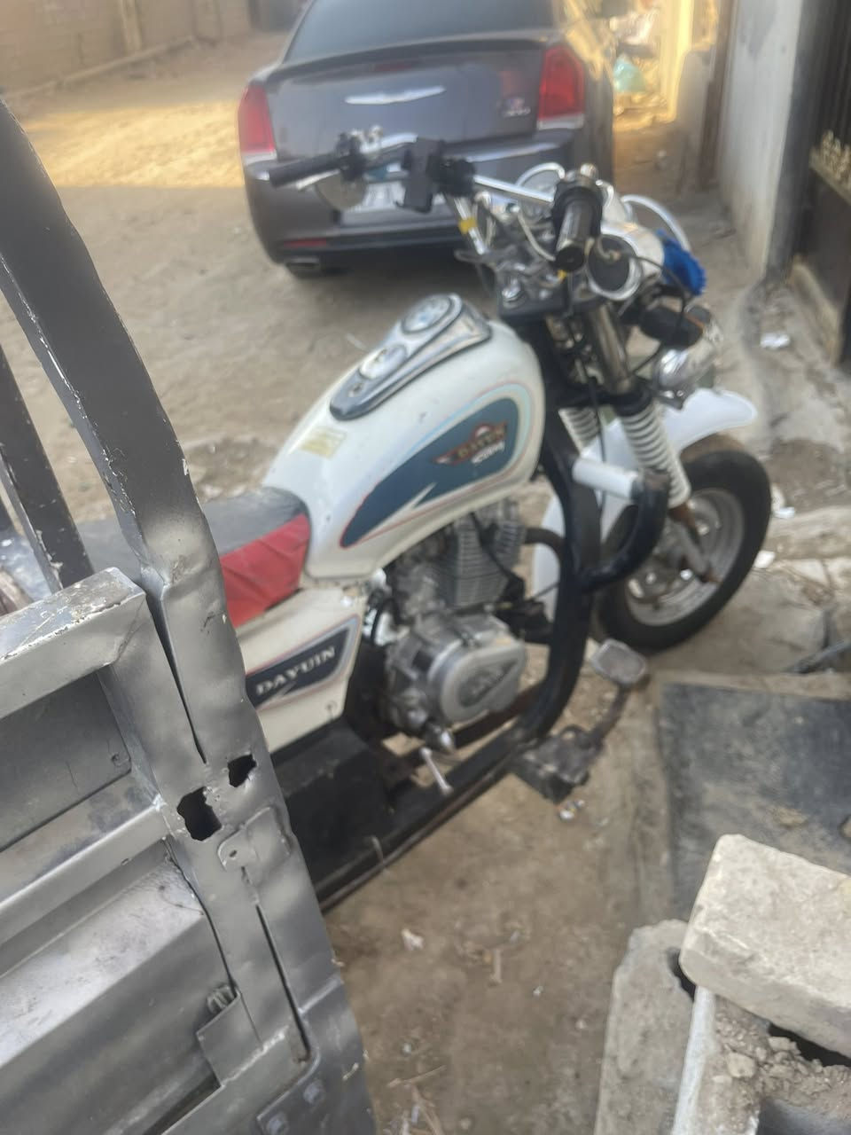 سلام عليكم ستوته للبيع ٢٠١٤ ستوته خير من الله مكينه نضيفه شاصي مكفول من الحيم كهربايات كله جدد نقصه بس سلف السعر ١٤٠٠ وبيه مجال لشراي مكاني سجن الصلاح السبل رقمي ***********
