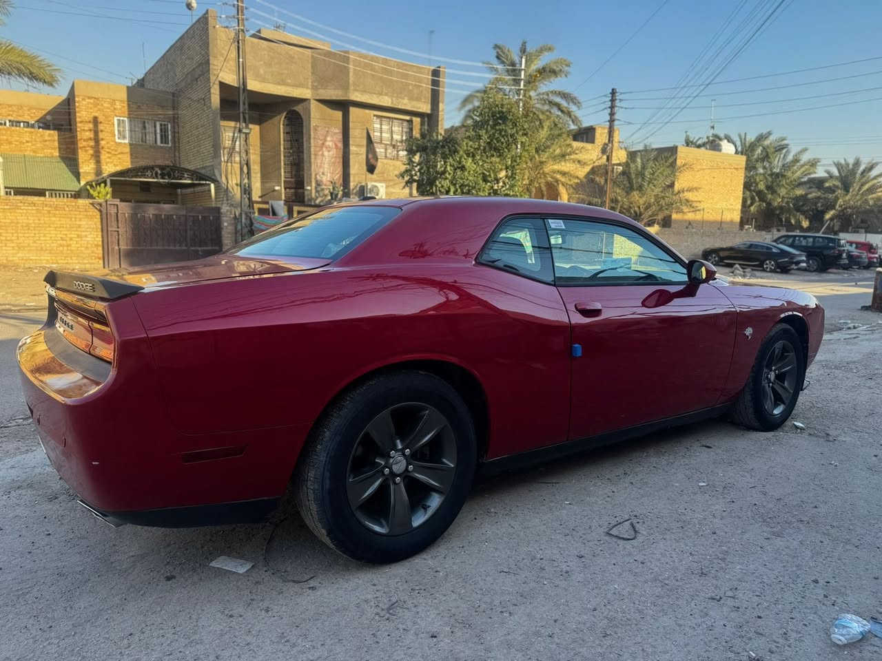 سلام عليكمم ...
جالنجر ٢٠١٣ 
السياره كلش نظيفه 
ماشيه 111
محرك ٦ سلندر 
لون احمر
تحكمات ستيرن 
شاشه اعطال 
صدر امامي خلفي نظيف 
سستم صوت 
شفتات سرعه 
ويل ١٨
بجم زنون 
السياره كلش مميزه ونظيفه  
مكان السياره بغداد الجديده 
سعر السياره ١٢٠ ورقه
سونارهه موجود
***********
