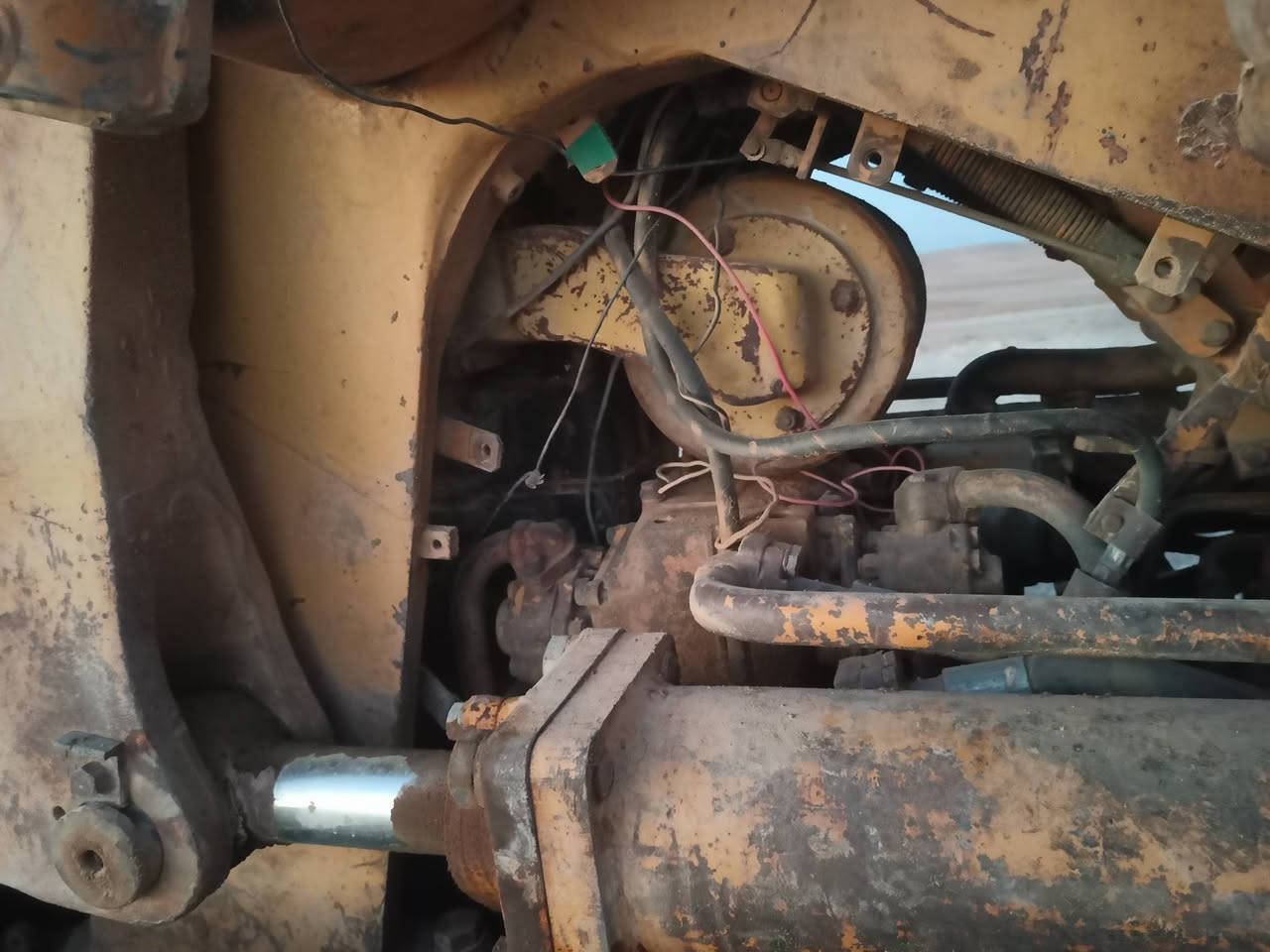 السلام عليكم للبيع شفل زنجيل حجم 65 موديل 1982 كتاب مزايدا سعر 60 ورقه
***********
***********
