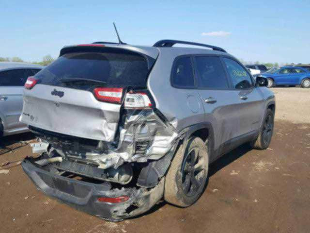 السلام عليكم 
جيب بزون 
موديل 2018
ورد امريكي حادث خليفي دعاميه خلفية وشوية من الجاملغ مكفولة دواخل بجم كبس او بيه الباب السايق بل عراق طخة ونصبغ  صور الحادث مرفوقة 
السيارة جديدة مناقصة ايشي خير من الله مكينة 2400
عنوان بغداد الامين 
***********
بيع او مراوس 
128 بيهه مجال العقبة, محافظة العقبة
