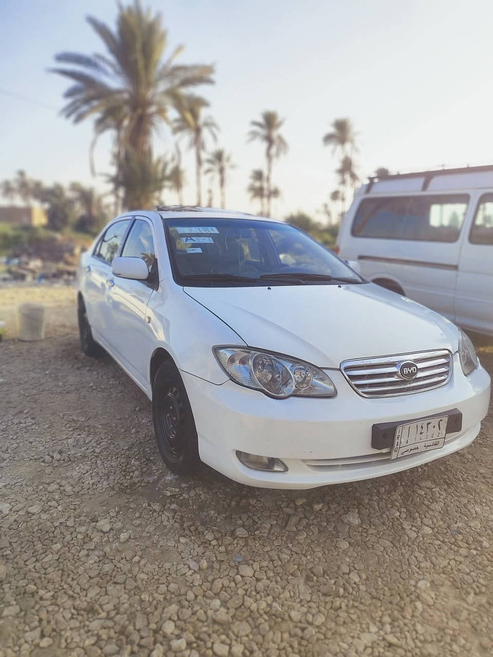 بي وايدي اف ثري موديل 2013سياره جاهزه حداديه جديده تخم تاير كير ومحرك جديد رقم  قادسيه مكان السياره الديوانيه قظاء الشاميه اي استفسار اتصل ***********
