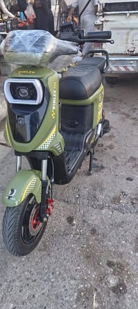 RS9 • شحن سريع • ٥بطاريات