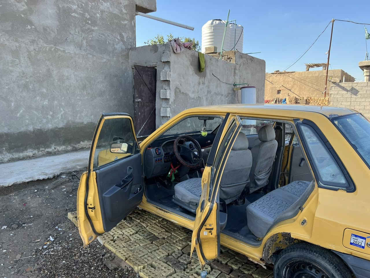 سلام عليكم سايبه ٢٠١٣
البيعع مصفره هيئة وغرامات رقم نكليزي 

بسمي تحويل ثاني يوم 

بيها بس خياسات مثل ماواضح بصور ومحرك خيط تبخير   سعرها ٢١ ورقه وبيها مجال مكاني بغداد نهروان رجائن لحد يدخل خاص هاذ رقمي وانتصل ***********
