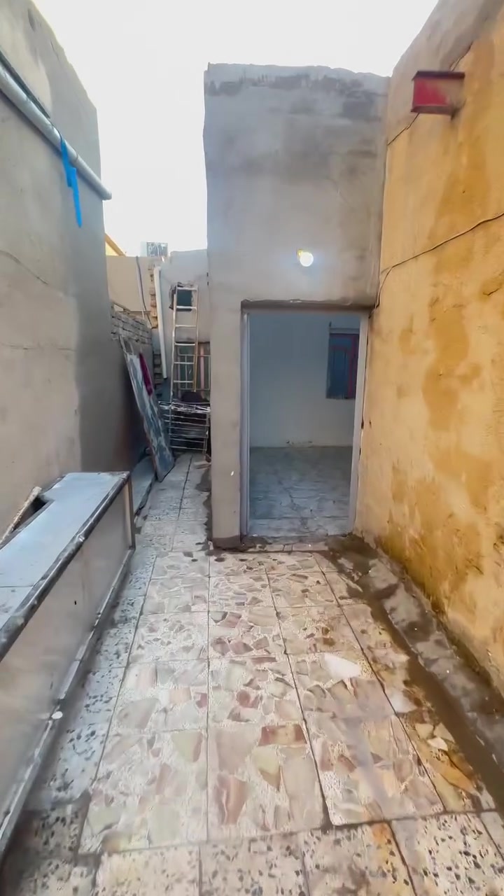 الايجار عنوان معلمين
***********

