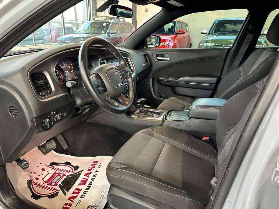 السلام عليكم
دوج جارجر 
2021 /بلاك تووب (فول)
V6_3600
رقم اربيل 
رقم الشاصي ولحادث ناشرهن 
رقم صاحب السياره /***********
