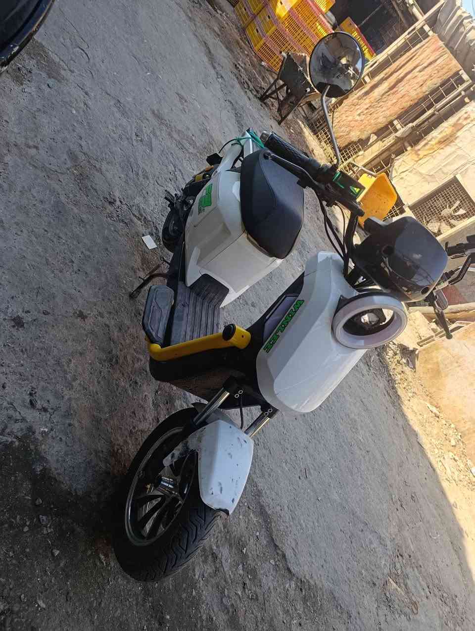 السلام عليكم عندي درجه شحن بيع درجه شحن بيع بطاريه جديد 5  2025 مكان بغداد حي العامل اسعر 425 شراي تصل رقم ***********
