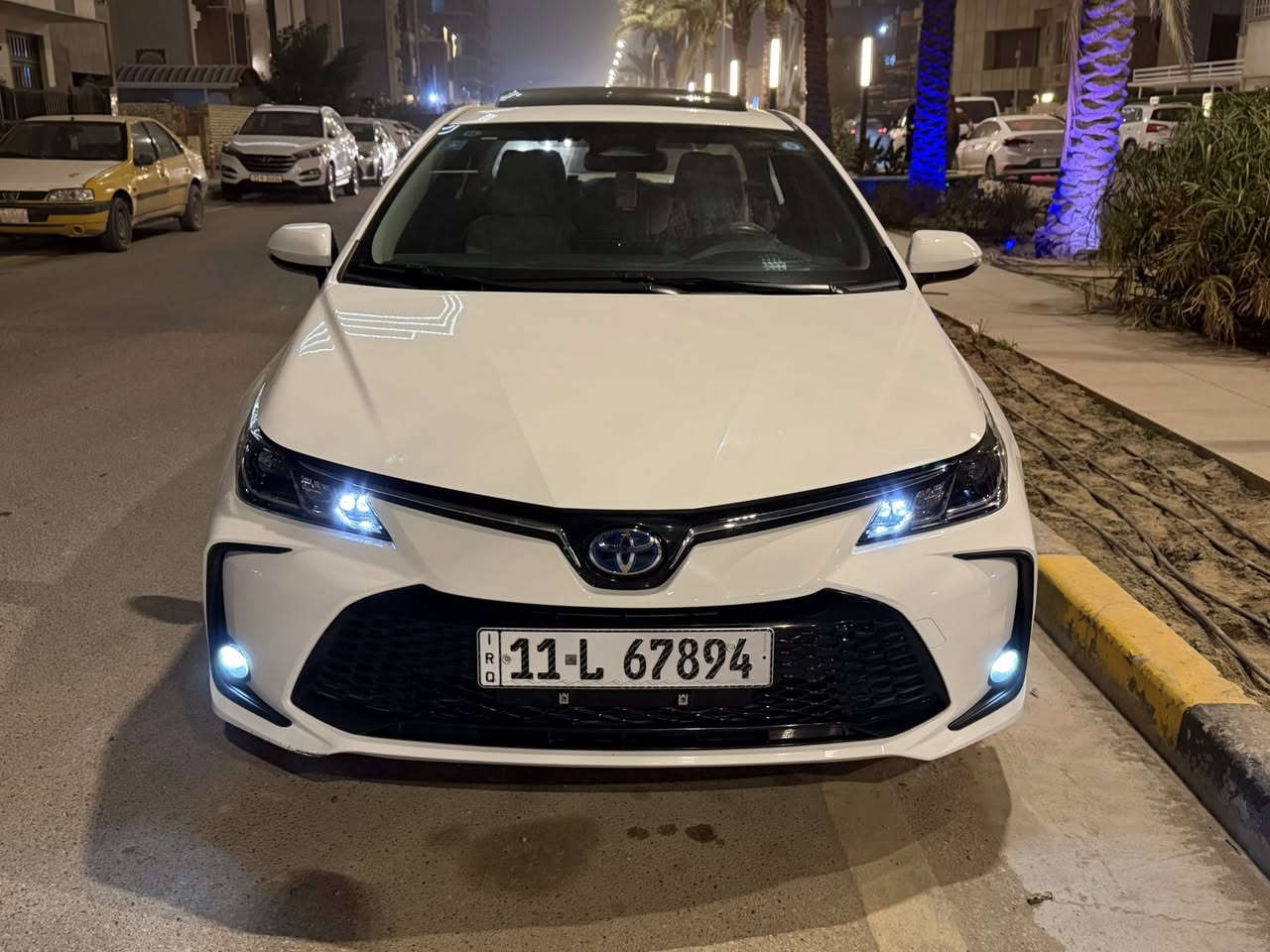 كورلا 24 ماشيه 19 فول شكل خليجي بارد ب الجاملغ بسيط الامامي الايسر سياره جديده رقم بغداد السعر 149 رقم الهاتف ***********
