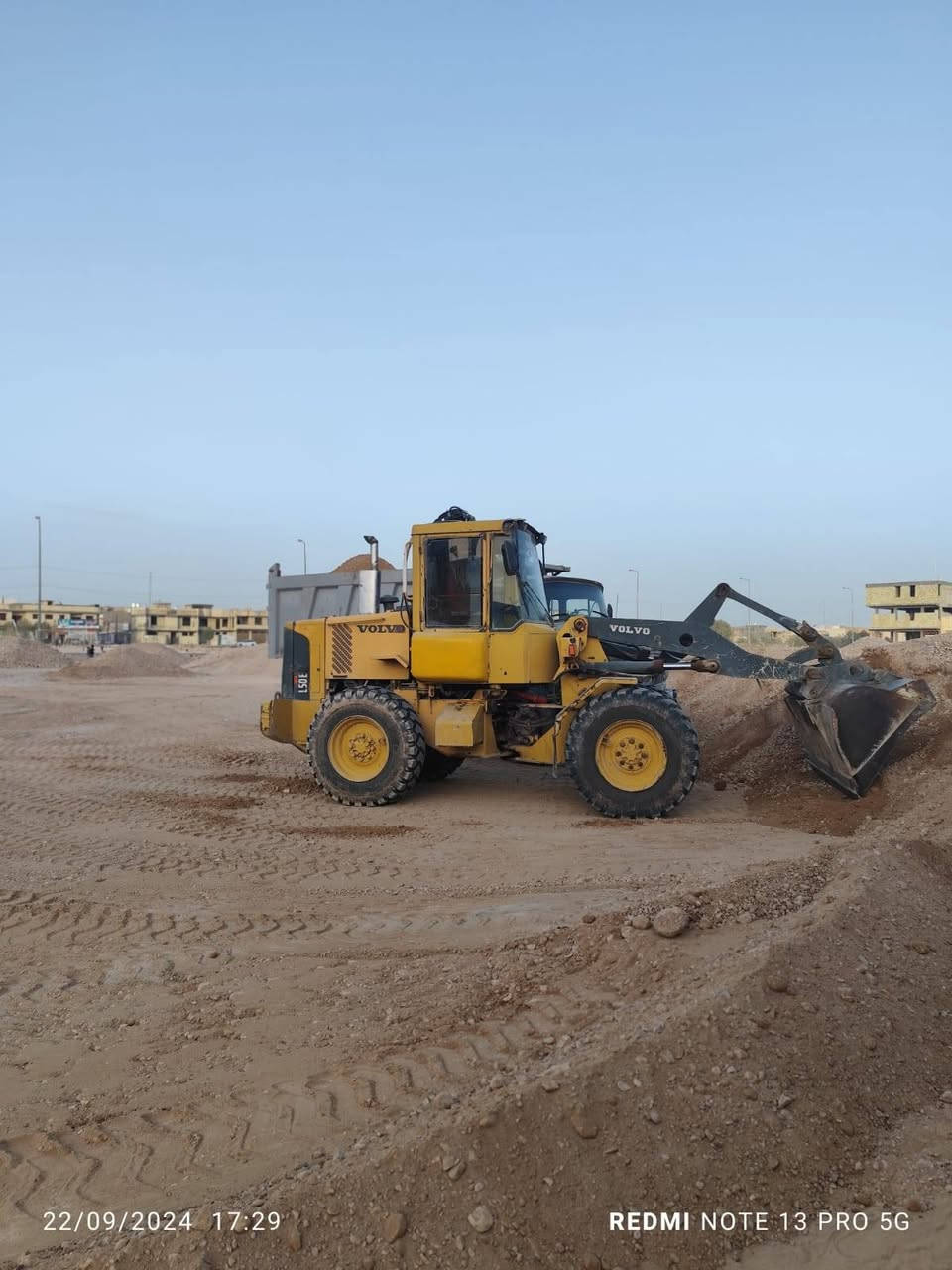 شفل فالفو مديل 2005 حجم L50E شفل مكفول  كفاله عامه رقم اربيل رقم ***********
