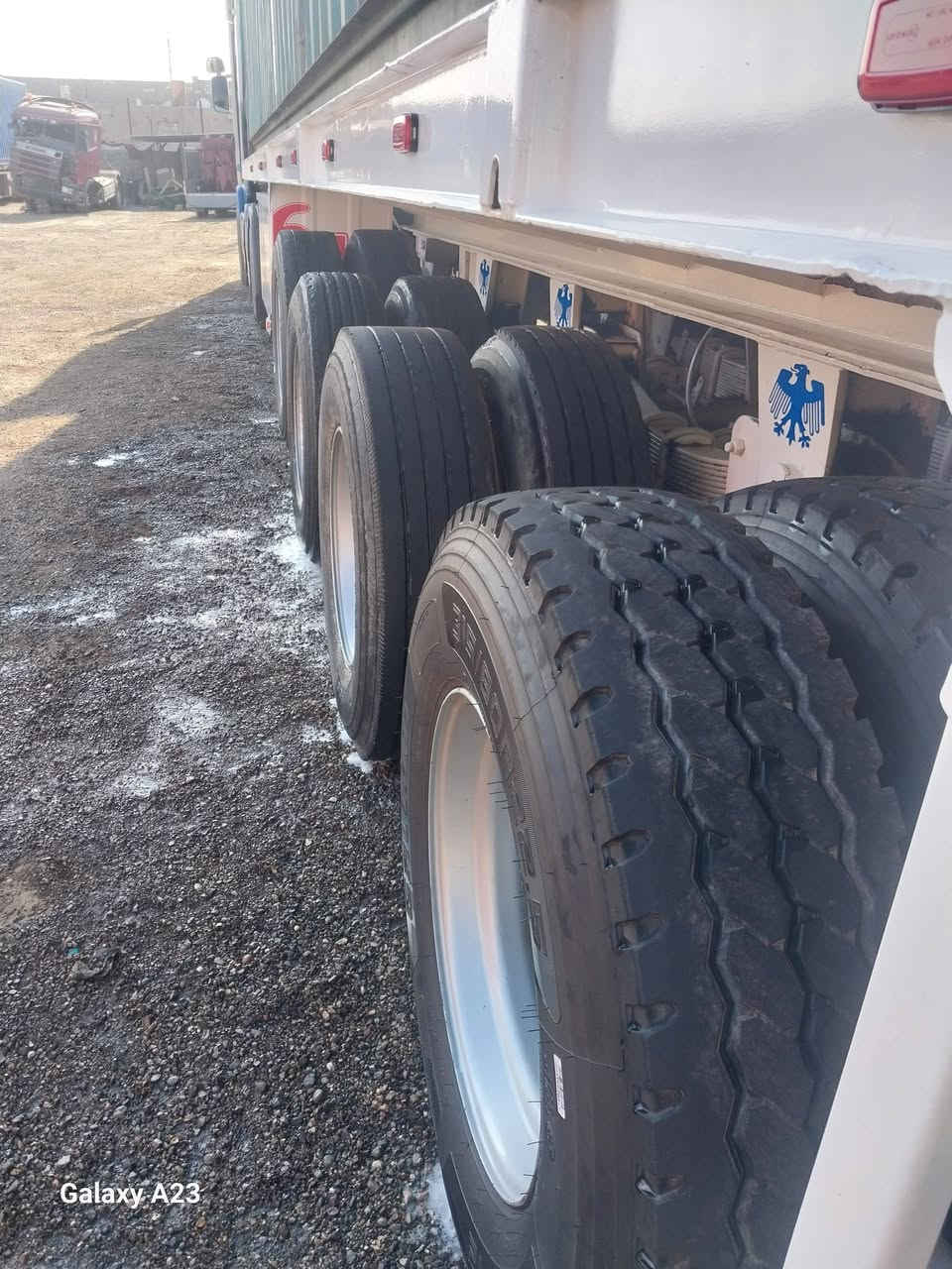 سلام عليكم عربانه البيع اربع دناكير مزوج 1360..الدنكير تركي . مطبخ ثلاجه صناديك .. الشراي يتصل ودلل بغداد الجرف .. ***********
