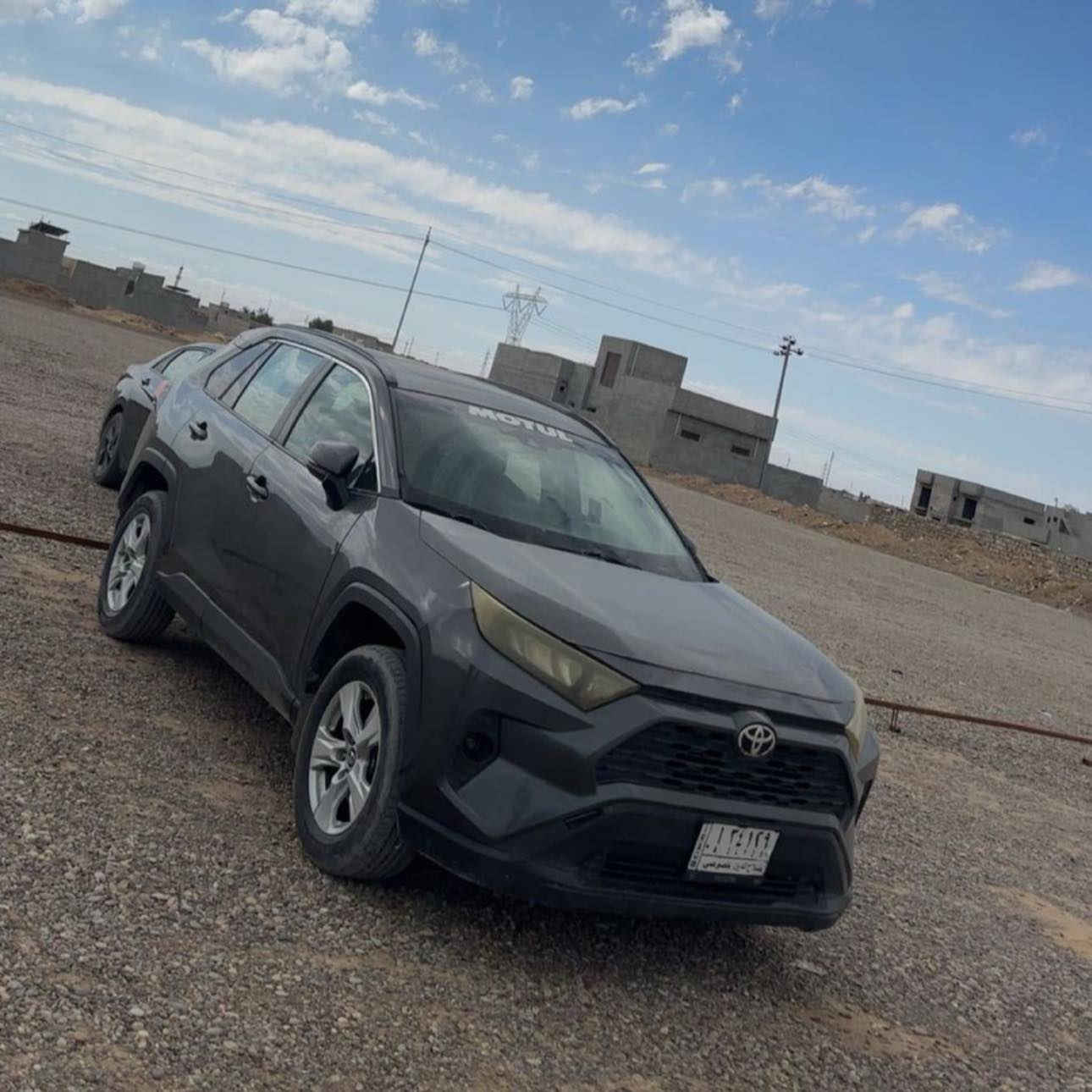 للبيع او المراوس حسب الرغبة تويوتا راف فور 2019 XLE فول مواصفات لون فيلي
السيارة رقم صلاح الدين ماشية 160الف كيلو تحويل نفس اليوم السيارة مثل ما موضح بالصور ضربتها بنيد وربع الجاملغات اني صبغتهن كامل يعني السيارة بيها صبغ 3 قطع ايرباك ستيرن فقط بدون دواخل لا شاصي ولا شي راديترات جدد صدر جديد السيارة خير من الله محرك وكير شرط المواصفات المعروفة بال XLE فتحة دخول ذكي تشغيل ذكي شاشة وسطية فول تحكمات ستيرن كير 8 نمر 3 وضعيات قيادة اوتو هولد وهاند بريك دكمة وتبريد منفصل وقطعتين مطلوب بالسيارة 185 وبيها مجال بسيط للشراي السيارة تاخذها تبدل مازدات وتكعد الدعامية فقط وهذا رقم الهاتف وبي واتساب***********مكان السيارة سامراء
